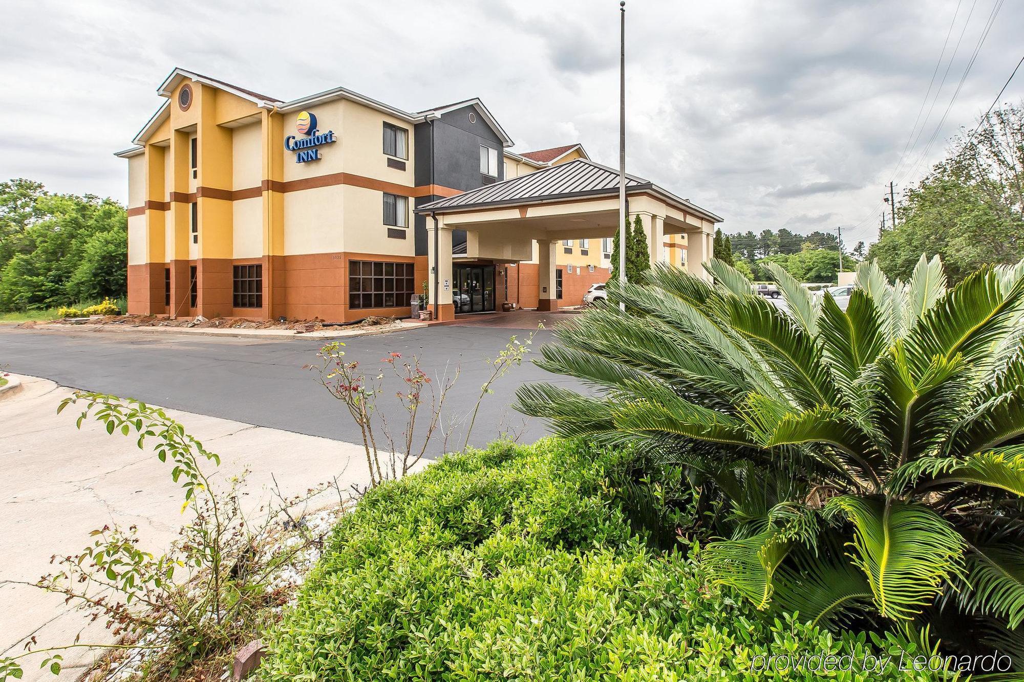 Quality Inn & Suites Montgomery East Carmichael Rd Экстерьер фото
